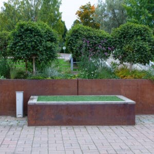 Metalliset kukkalaatikot (050-054)